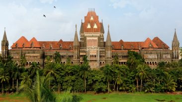 Workman has to establish relationship with employer: Bombay HC