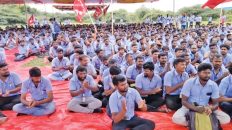 Tamil Nadu Samsung Workers Call Off Strike